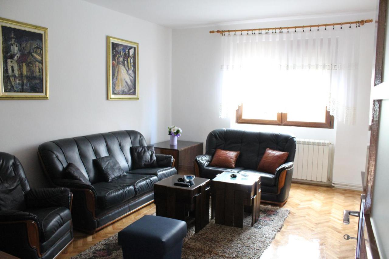 M Apartment Versec Kültér fotó